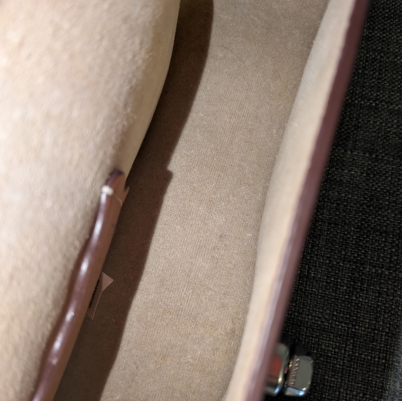 Coach Coachtopia Wavy Dinky Bag – Turquoise Patent Leather with Resin Chain - Picture 3 of 6